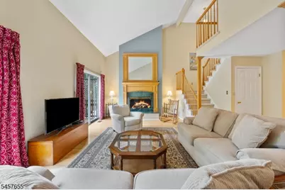 35 Arapaho Trl, Branchburg Township, NJ 08876 - Photo 5