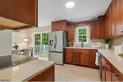 41 Paula Dr, Washington Township, NJ 07853 - Photo 9
