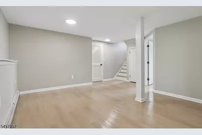 41 Paula Dr, Washington Township, NJ 07853 - Photo 27
