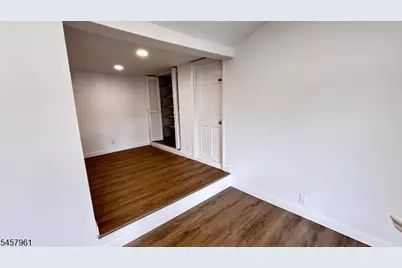 20 Garbarino Ave, Wanaque, NJ 07465 - Photo 13
