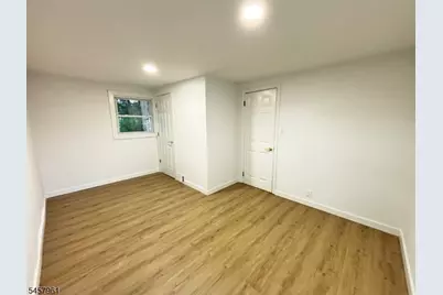 20 Garbarino Ave, Wanaque, NJ 07465 - Photo 25