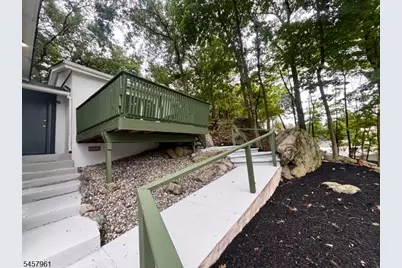 20 Garbarino Ave, Wanaque, NJ 07465 - Photo 19