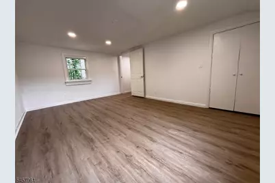 20 Garbarino Ave, Wanaque, NJ 07465 - Photo 27