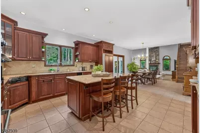 6 Oakridge Rd, Clinton Township, NJ 08801 - Photo 15