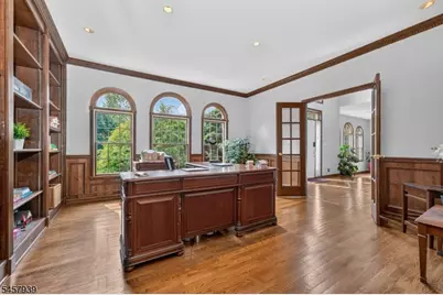 6 Oakridge Rd, Clinton Township, NJ 08801 - Photo 13