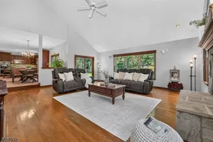 6 Oakridge Rd, Clinton Township, NJ 08801 - Photo 21