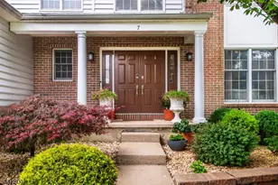 7 Gordon Pl, Bernards Township, NJ 07920 - Photo 3