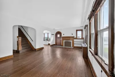 1208 Pompton Ave, Cedar Grove, NJ 07009 - Photo 5