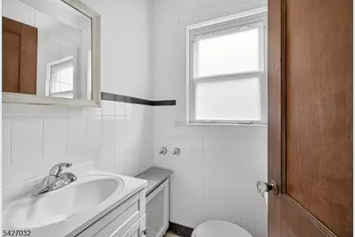 1208 Pompton Ave, Cedar Grove, NJ 07009 - Photo 17