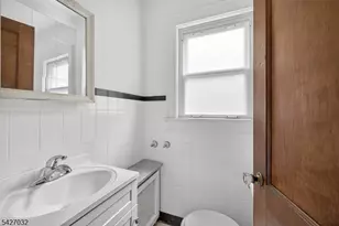 1208 Pompton Ave, Cedar Grove, NJ 07009 - Photo 17