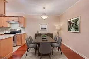 6 Norwich Pl, Franklin Township, NJ 08873 - Photo 7
