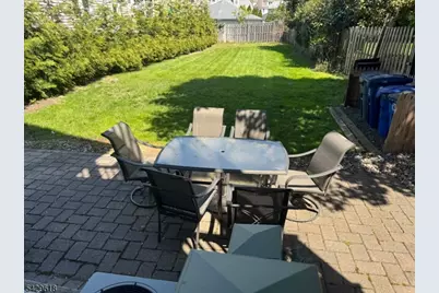 18 Sayre St #2L, Summit, NJ 07901 - Photo 3