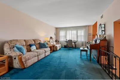 55 Lench Ave, Edison, NJ 08820 - Photo 5