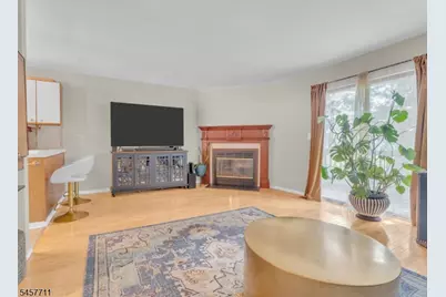 23 Krenkel Ct, Raritan Township, NJ 08822 - Photo 7
