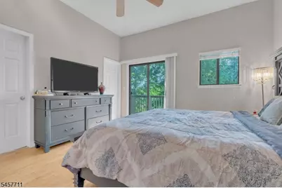 23 Krenkel Ct, Raritan Township, NJ 08822 - Photo 11