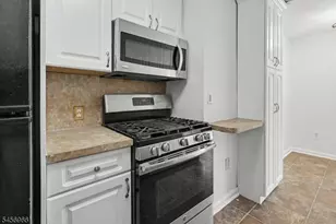 712 N Broad St, Elizabeth, NJ 07208 - Photo 9