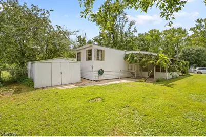 3 Carol, South Brunswick Township, NJ 08852 - Photo 17