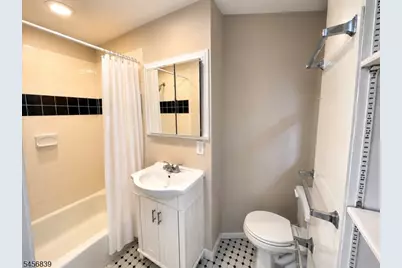 39 Glenridge Ave #2, Montclair, NJ 07042 - Photo 13