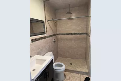46 Read St, Newark, NJ 07105 - Photo 7