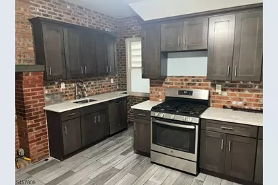 46 Read St, Newark, NJ 07105 - Photo 1