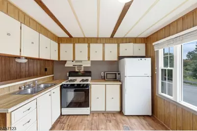 195 W Main St, Unit #J, Chester, NJ 07930 - Photo 13