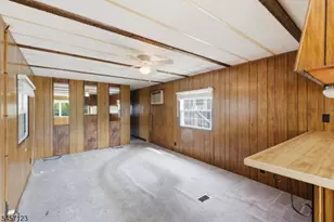 195 W Main St Unit, Chester, NJ 07930 - Photo 15