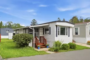 195 W Main St Unit, Chester, NJ 07930 - Photo 1