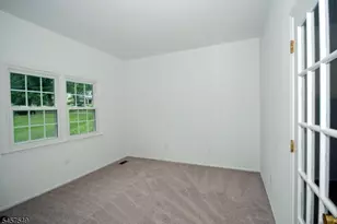 608 Plymouth Ct, Branchburg Township, NJ 08876 - Photo 21