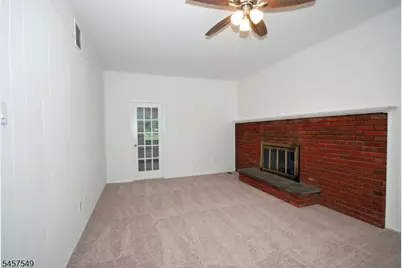 608 Plymouth Ct, Branchburg Township, NJ 08876 - Photo 19