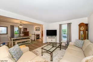 56 Countryside Dr, Bernards Township, NJ 07920 - Photo 7