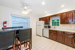 56 Countryside Dr, Bernards Township, NJ 07920 - Photo 3