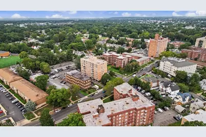 712 N Broad St #2C, Elizabeth, NJ 07208 - Photo 29