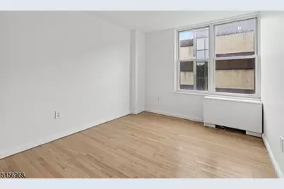 712 N Broad St #2C, Elizabeth, NJ 07208 - Photo 21