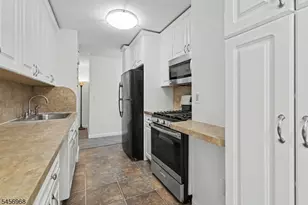 712 N Broad St, Elizabeth, NJ 07208 - Photo 13