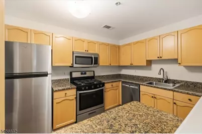 1233 King Ct, Green Brook Township, NJ 08812 - Photo 9