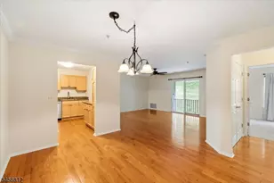 1233 King Ct, Green Brook Township, NJ 08812 - Photo 5