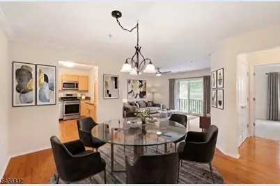 1233 King Ct, Green Brook Township, NJ 08812 - Photo 3