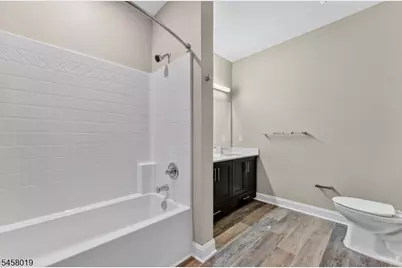 7 Theta Dr #111, Vernon Twp., NJ 07462 - Photo 9