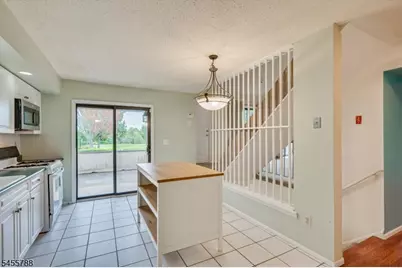 59 Woodhill St, Franklin Township, NJ 08873 - Photo 11