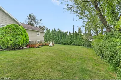 769 Chimney Rock Rd, Bridgewater, NJ 08836 - Photo 23