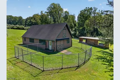 1012 Stanton Lebanon Rd, Clinton Township, NJ 08833 - Photo 17