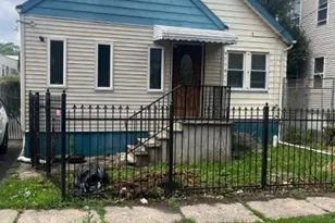 35 Chestnut Ave, Irvington, NJ 07111 - Photo 1