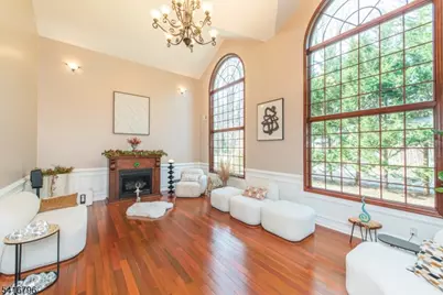 35 Waughaw Rd, Montville Township, NJ 07082 - Photo 5