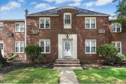 43 A Parkway Village #A, Cranford Township, NJ 07016 - Photo 5