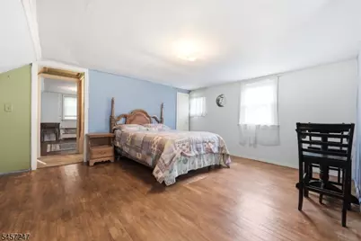 10 Glendale St, Nutley, NJ 07110 - Photo 11