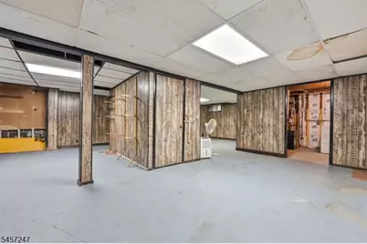10 Glendale St, Nutley, NJ 07110 - Photo 17