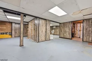 10 Glendale St, Nutley, NJ 07110 - Photo 17