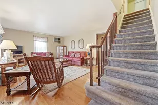 10 Glendale St, Nutley, NJ 07110 - Photo 3