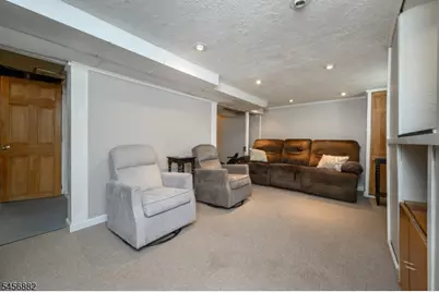 230 Jones Pl, Linden, NJ 07065 - Photo 25