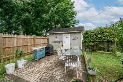 230 Jones Pl, Linden, NJ 07065 - Photo 31